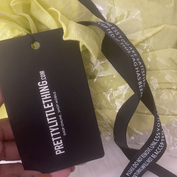 PrettyLittleThing Set - Picture 5 of 6